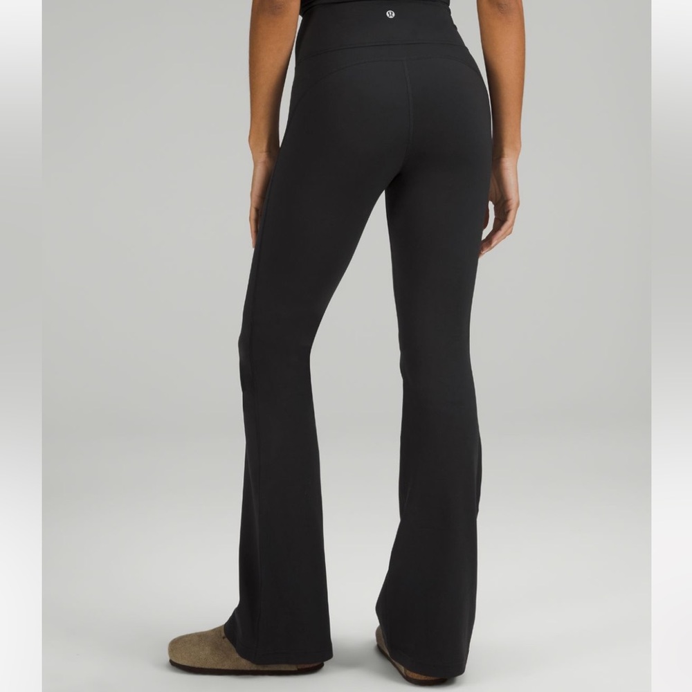 Groove Super High Rise Flared Pant Nulu